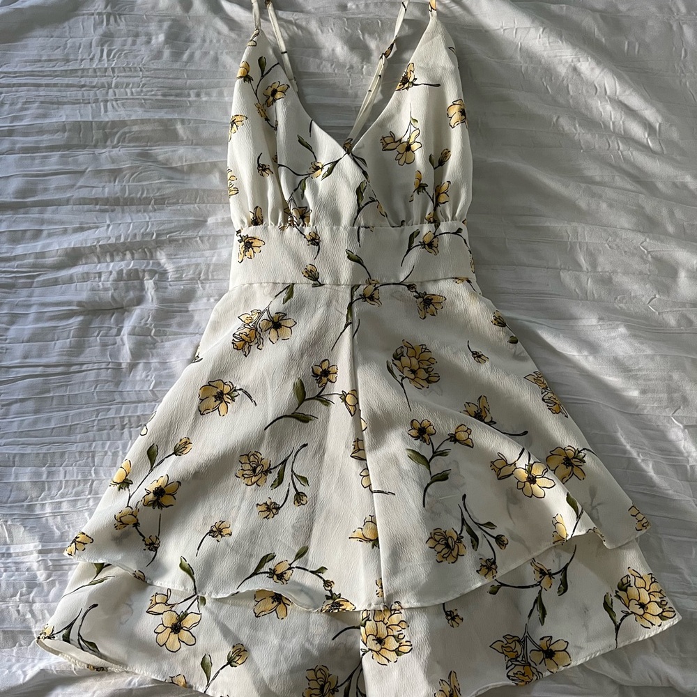 Forever 21 Floral V-Neck Mini Dress